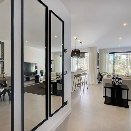 Ground Floor, 2 Bedroom @ Hills Apartment